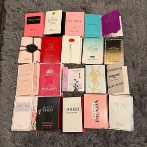 Multiples Assorted Women’s Perfume Sample Lot
